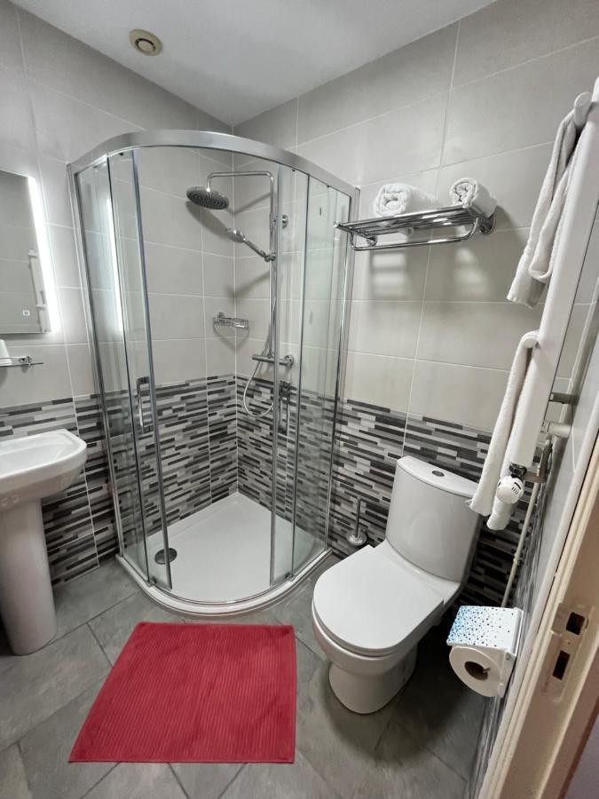Hotel De Guise Sarl Екстериор снимка